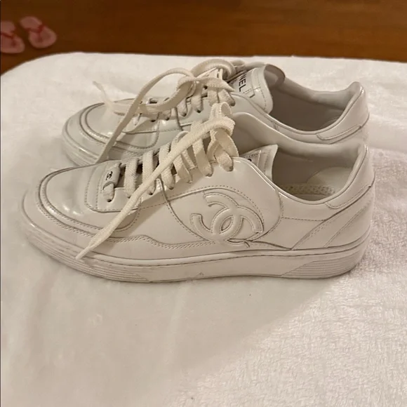 Chanel sneakers 39 - Picture 2 of 5